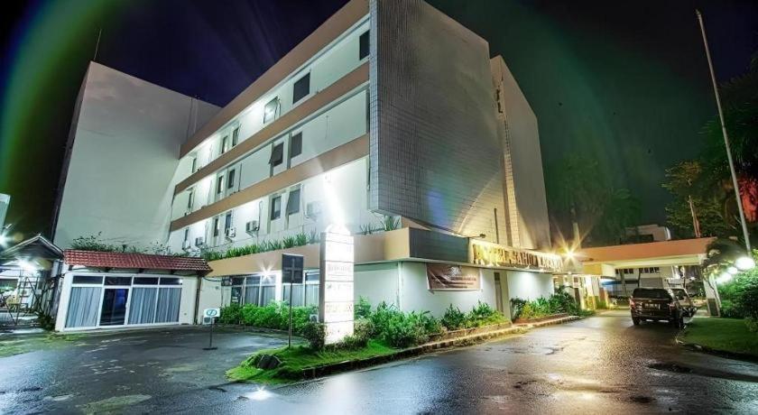 Sahid Kawanua Hotel Manado Bagian luar foto